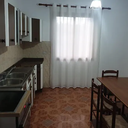 Centre * Vlorë
