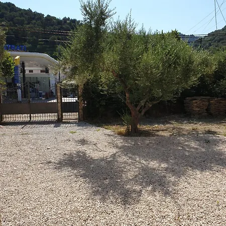 Centre * Vlorë