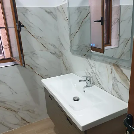 Centre Vendégház Vlora