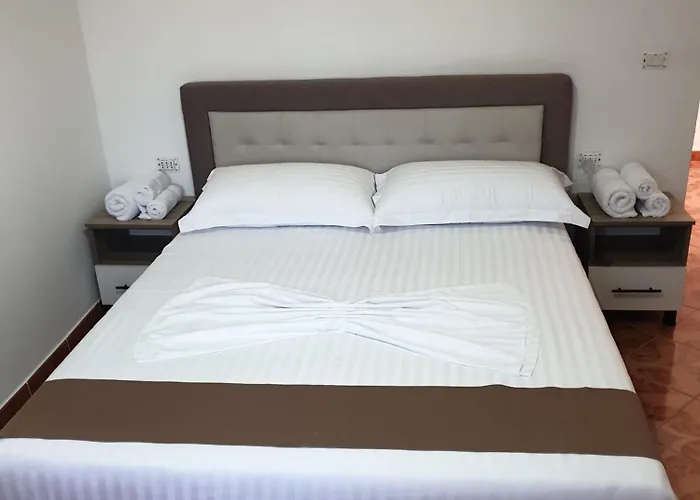 Pensjonat Centre Wlora